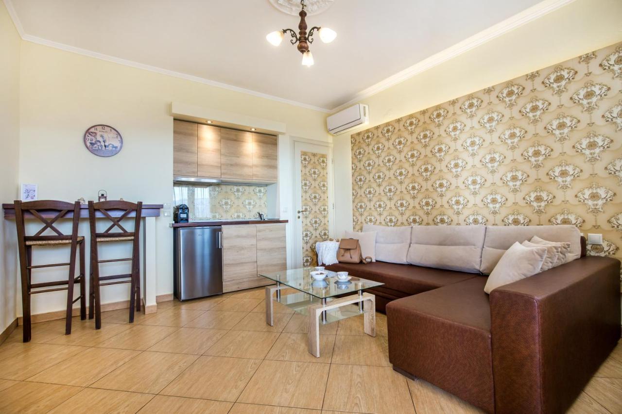 يميناريا Angels View Luxury Family Apartments المظهر الخارجي الصورة